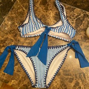 Stripped bikini set